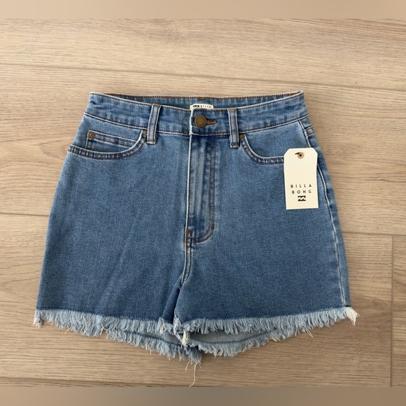 Billabong Blue Jean Shorts with Frayed Hem 🩵 - Picture 1 of 7